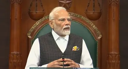 तालियों की गड़गड़ाहट से गूंजी त्रिनिदाद और टोबैगो की संसद, पीएम मोदी को स्पीच के बीच में 23 बार रुकना पड़ा