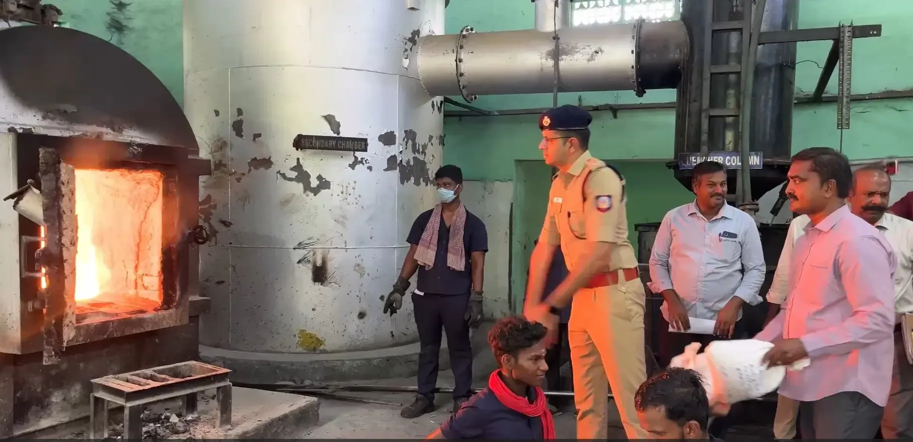 क्या तमिलनाडु पुलिस ने 15 करोड़ के गांजे को जलाकर किया नष्ट?