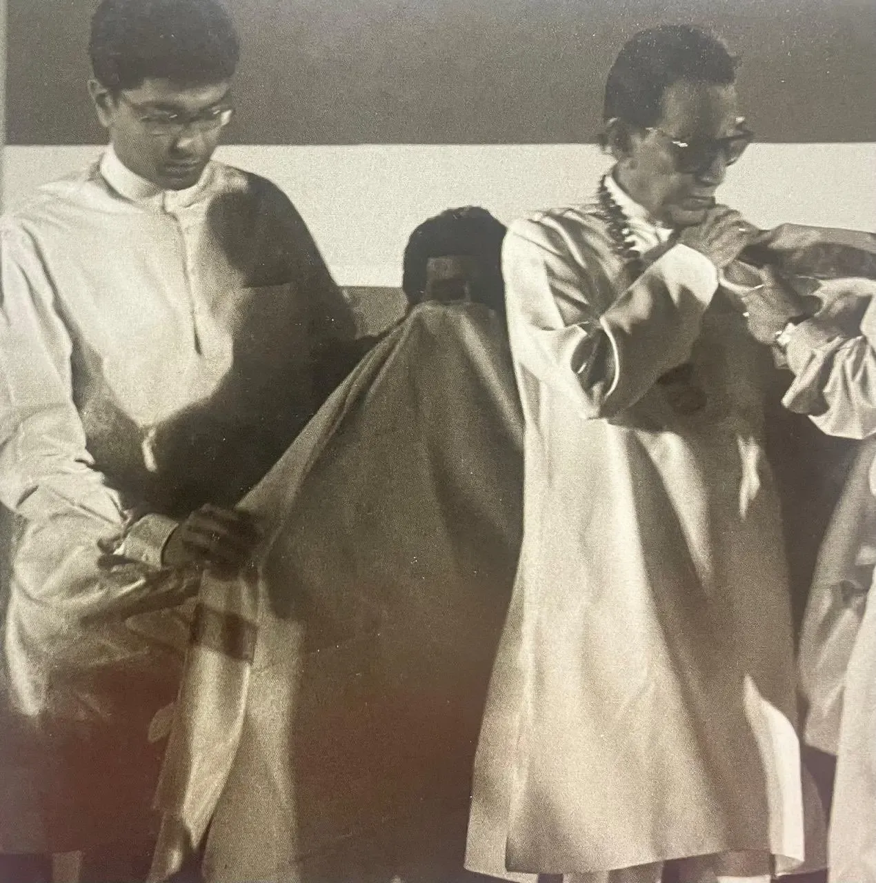 How does Raj Thackeray honor Balasaheb Thackeray's enduring legacy?