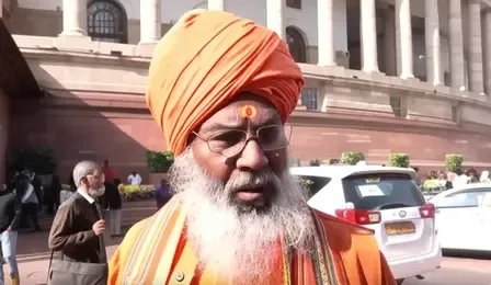 ए राजा के बयान पर साक्षी महाराज का तंज, 'ऐसी ही बात जिन्ना ने भी कही थी'
