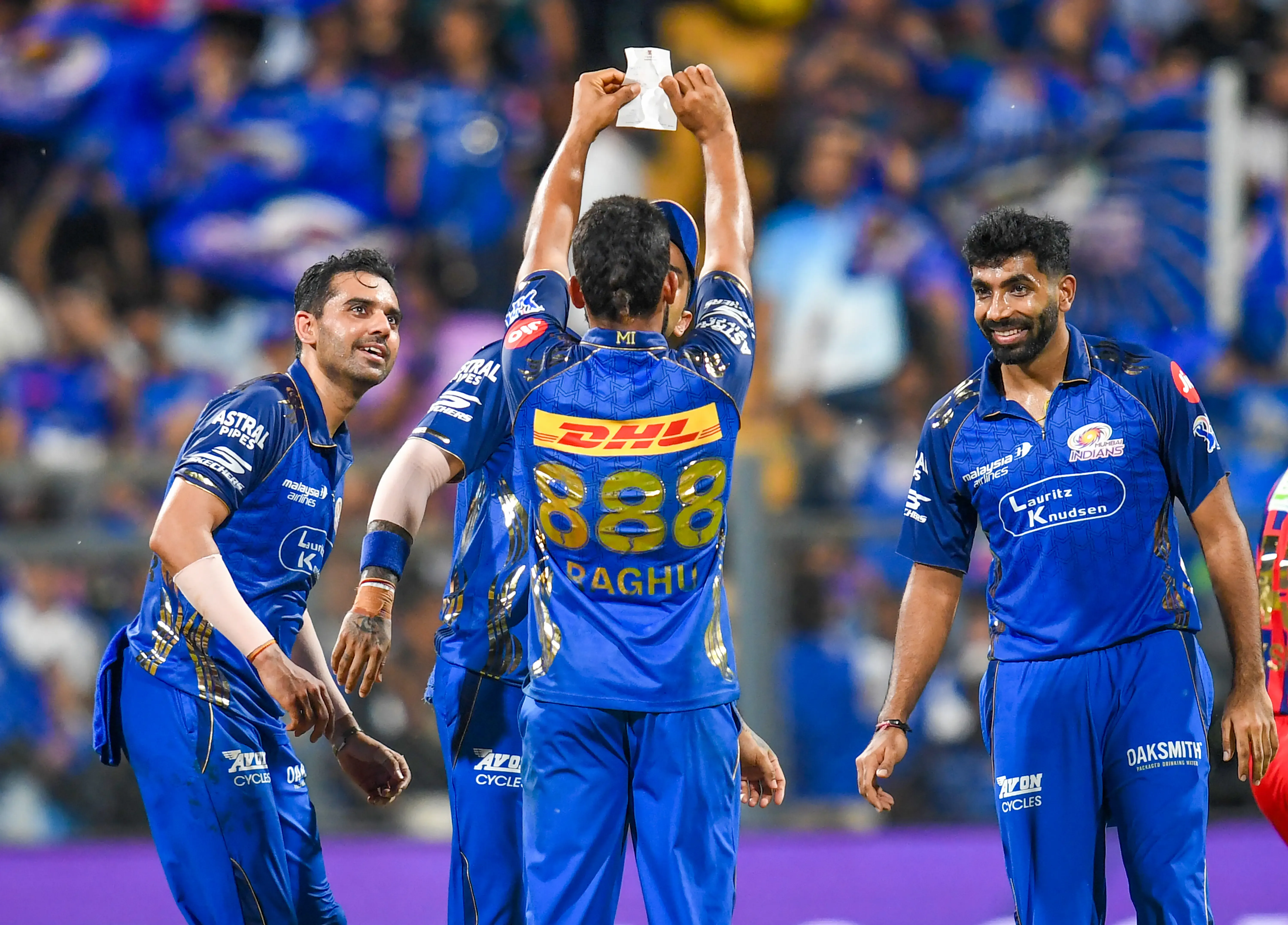 Raghu Sharma takes maiden IPL wicket; Jayawardene hails 33-year-old's journey from net bowler
