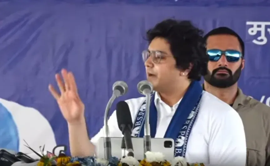 आकाश आनंद ने अखिलेश और राहुल को कहा 'अंकल', हाथरस जनसभा में BSP का चुनावी शंखनाद
