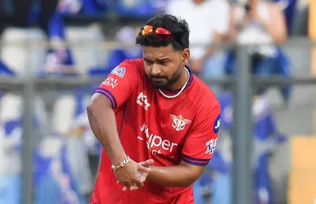 आकाश चोपड़ा का बड़ा दावा: IPL 2027 में MI, LSG, KKR और CSK बदल सकती हैं कप्तान