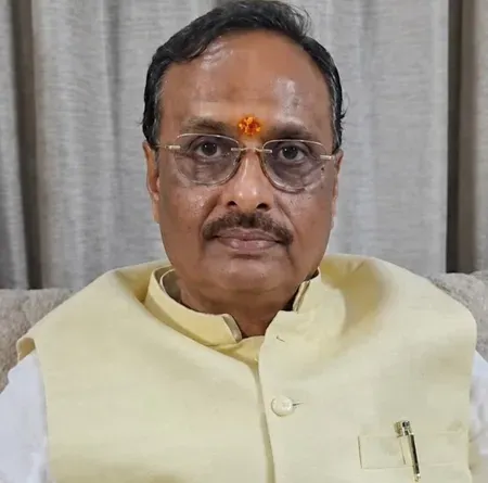 ओवैसी आक्रमणकारियों की जगह देश के असली नायकों को याद करें: भाजपा सांसद दिनेश शर्मा