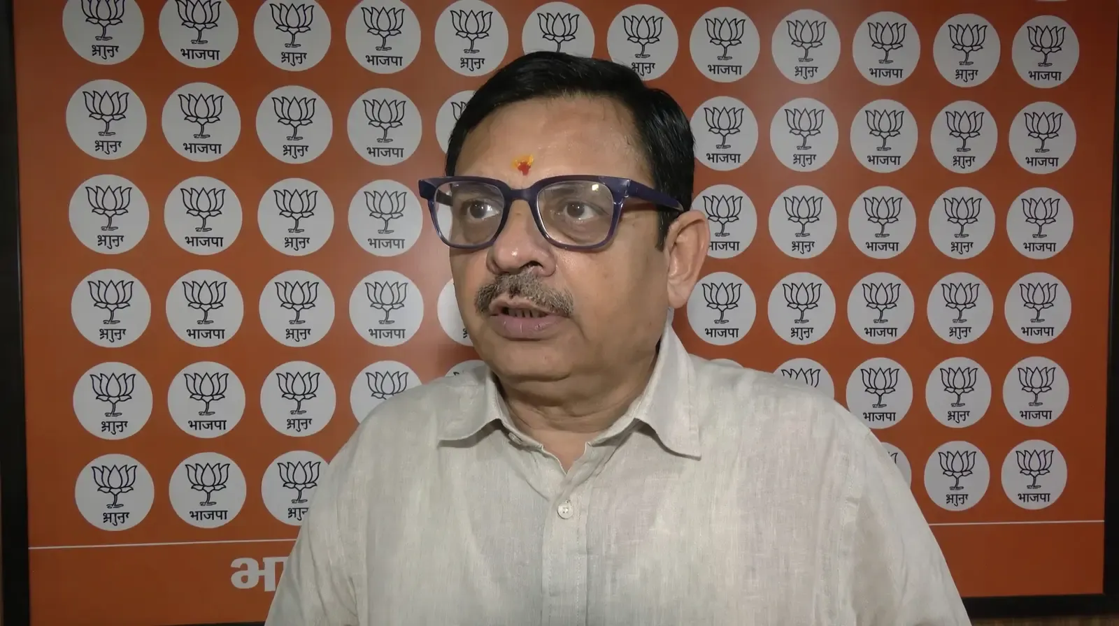 BJP प्रवक्ता प्रवीण शंकर कपूर का AAP पर हमला: 'पूरी तरह अराजक पार्टी, दिल्ली-पंजाब में दिख रहा असर'