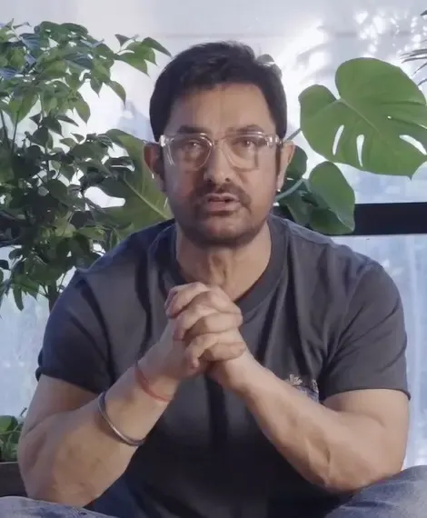 How did being ousted from a play lead Aamir Khan to his first film role?
