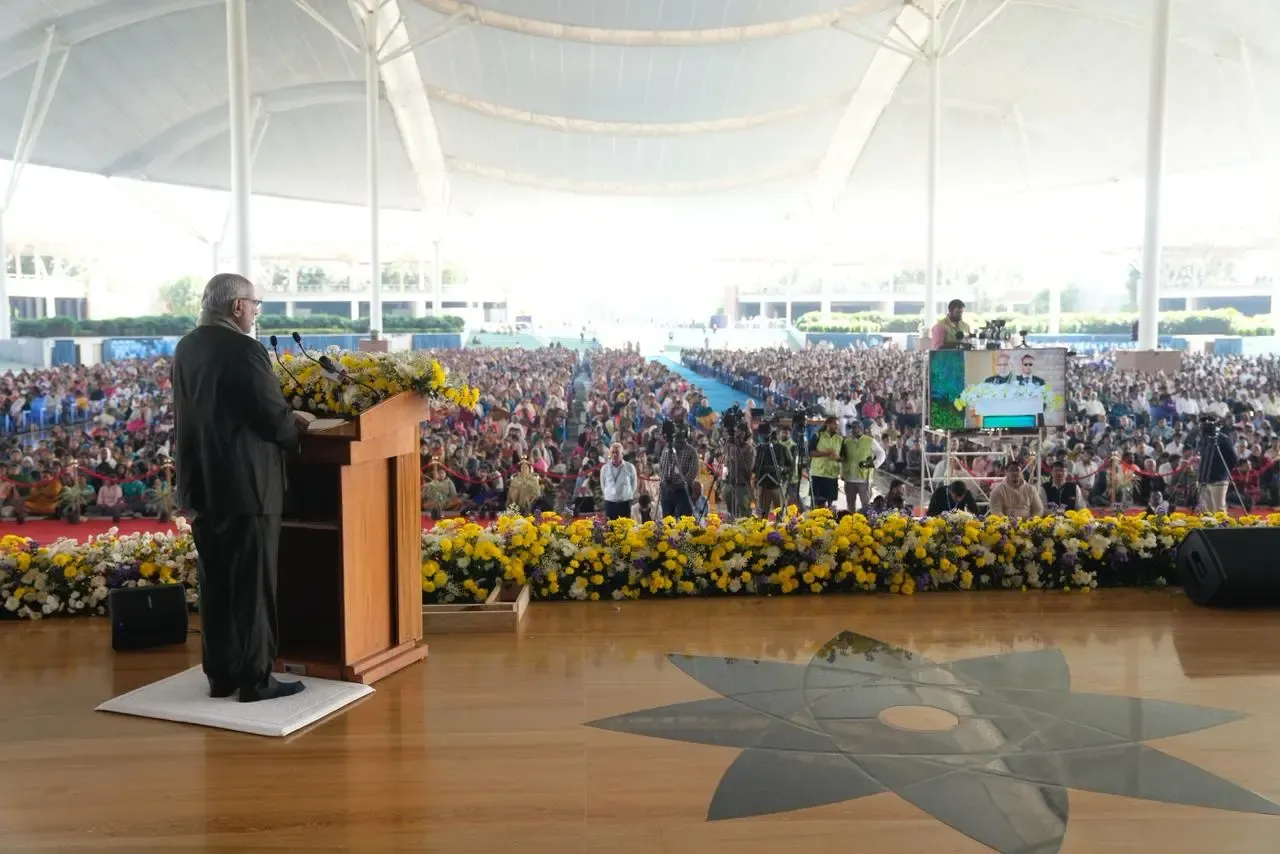 क्या आंतरिक शांति और सामाजिक सद्भाव के लिए ध्यान जरूरी है?: उपराष्ट्रपति सीपी राधाकृष्णन