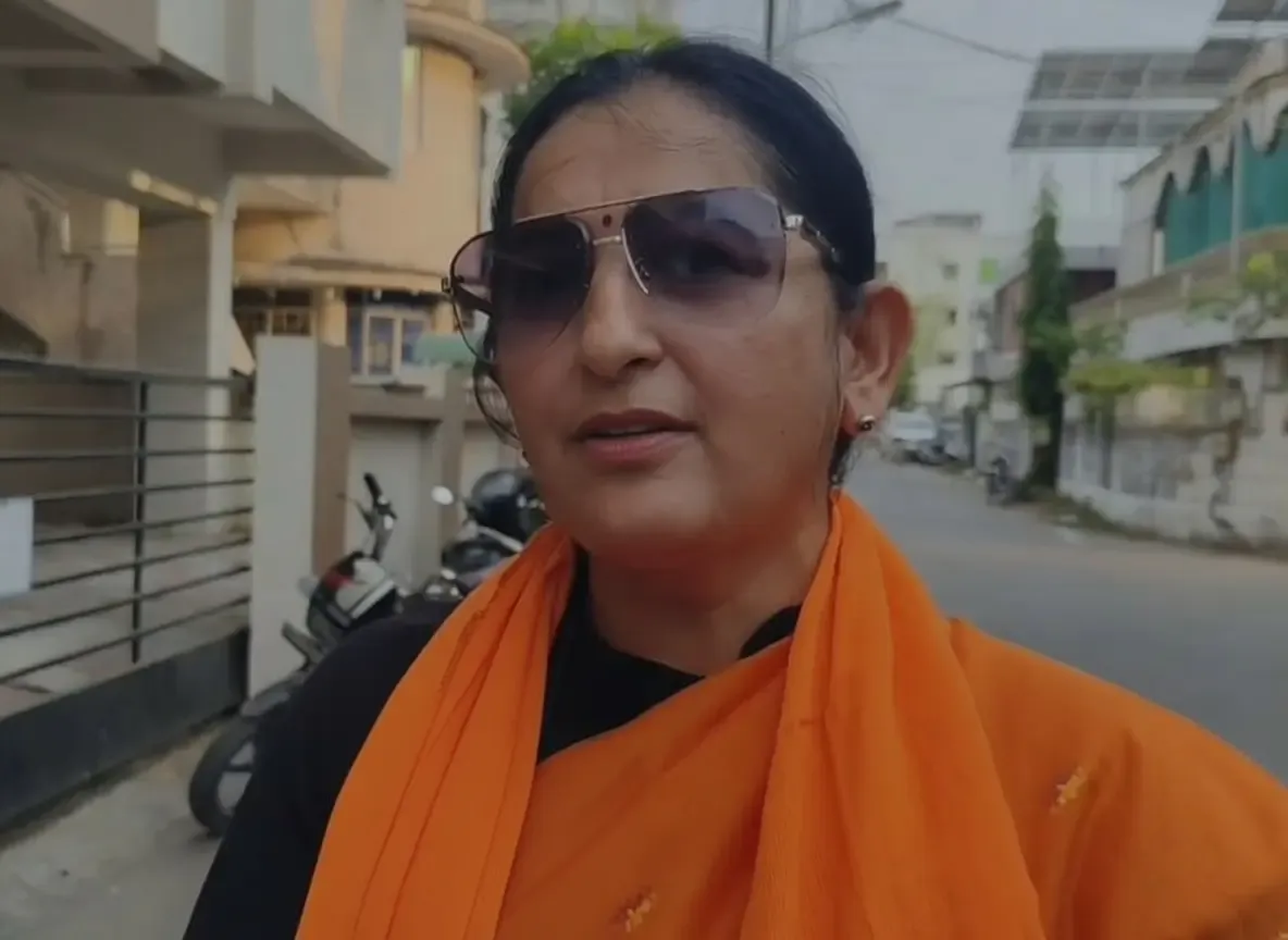 एडवोकेट शीतल उपाध्याय ने 40 कार्यकर्ताओं के साथ भाजपा में किया शामिल, कहा- 'घर वापसी'