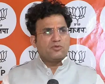 'आप' के सभी नेता बेरोजगार, आरोप-प्रत्यारोप की राजनीति कर रहे हैं : रवि नेगी