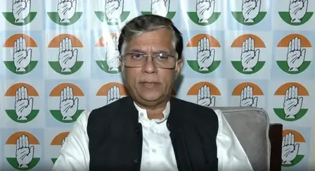 'आप किसे बचाने की कोशिश कर रहे हैं, जांच होनी चाहिए', जेपी नड्डा के दावे पर बोले पवन खेड़ा