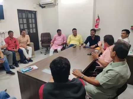 'आप' में जो पदाधिकारी काम नहीं कर रहे, उन्हें बदला जाएगा : सौरभ भारद्वाज 