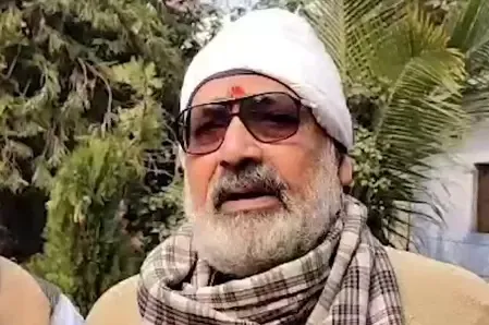 ‘आप’ ने देश का माहौल खराब करने का काम किया : गिरिराज सिंह  