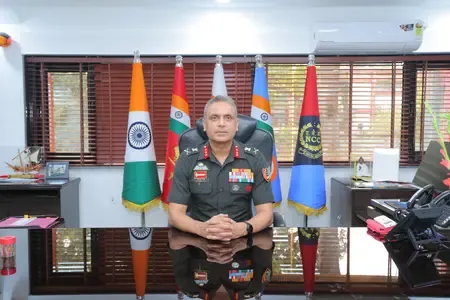 आतंकवाद विरोधी अभियानों में शामिल रहे लेफ्टिनेंट जनरल वीरेंद्र वत्स बने एनसीसी के महानिदेशक
