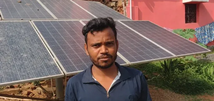 पीएम कुसुम योजना से जामताड़ा के किसान दामोदर सिंह की बदली जिंदगी, डीजल खर्च शून्य, आमदनी ₹1.5 लाख सालाना