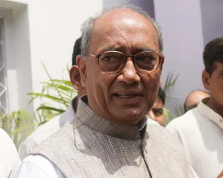 दिग्विजय सिंह का ऐलान: अब सिर्फ धर्म रक्षा, उज्जैन से अयोध्या तक करेंगे पद यात्रा