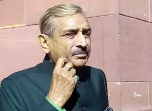 अभद्र भाषा का इस्तेमाल करना 'उनकी' संस्कृति हो सकती है, भारत माता की नहीं: प्रमोद तिवारी