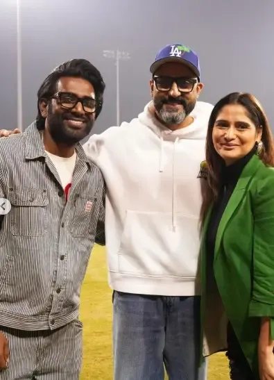 क्या आरती सिंह ने अभिषेक बच्चन से मुलाकात की? दीपक चौहान भी शामिल!