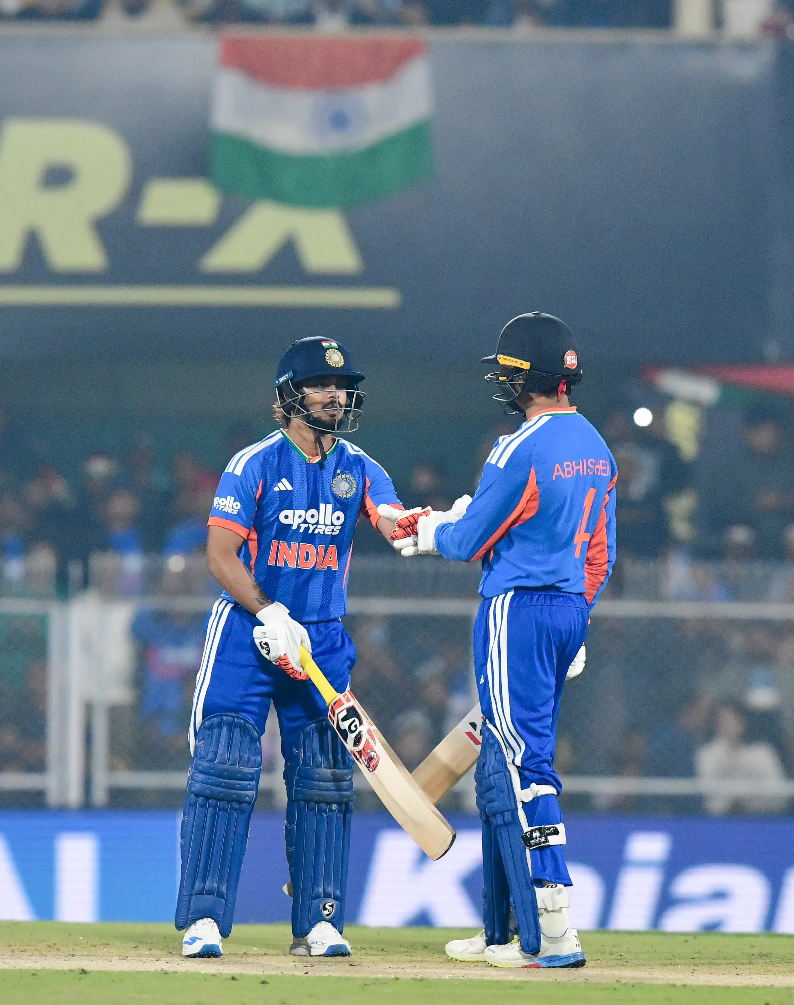 क्या अभिषेक-सूर्या की तूफानी पारी ने भारत को 8 विकेट से जीत दिलाई?