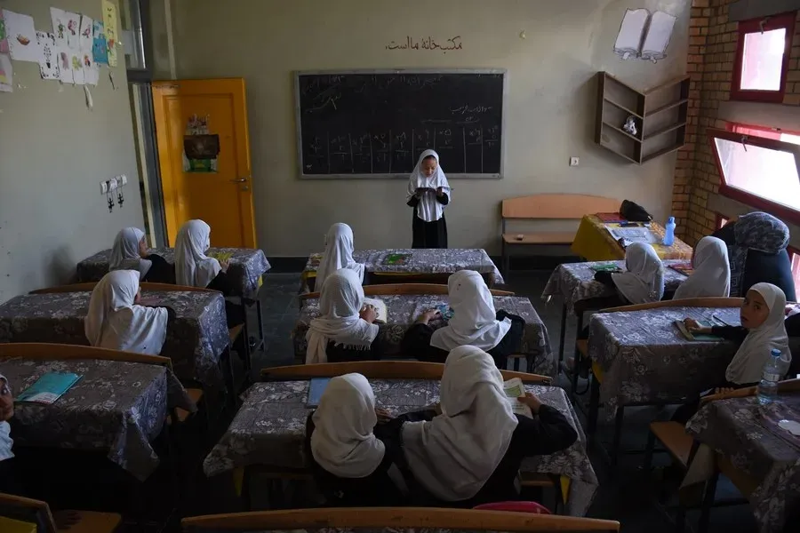 2.4 Million Girls Barred from School in Afghanistan, UNESCO Warns
