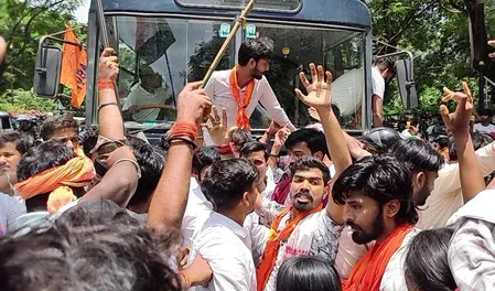 विधानसभा घेरने की कोशिश कर रहे एबीवीपी कार्यकर्ता हिरासत में, झारखंड बंद के दौरान कई जगह सड़क जाम