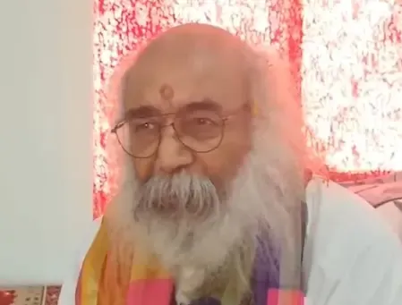 आचार्य प्रमोद कृष्णम की अपील, बंगाल को बांग्लादेश बनने से रोकने के लिए भाजपा को वोट दें 