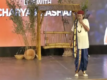 How Did Acharya Prashant Blend Spirituality and Philosophy in His Mahashivratri Theatre Event?