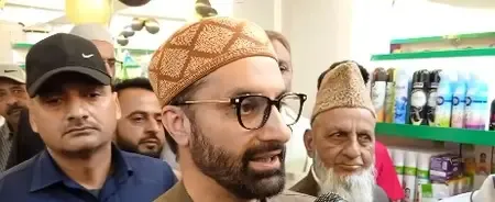 Mirwaiz Umar Farooq: Anti-drug drive will fail if liquor sale stays unchecked in J&K