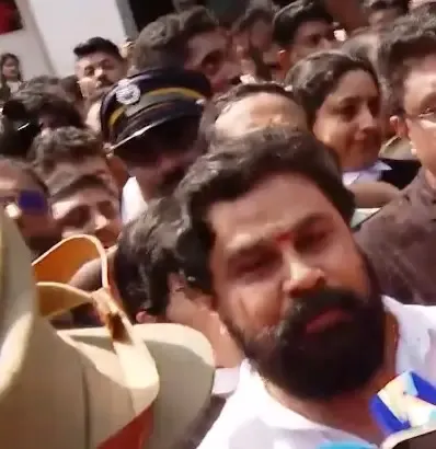 Did Actor Dileep Receive a Heroic Welcome After His Acquittal?