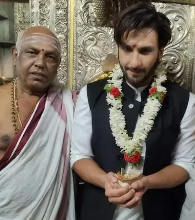 Ranveer Singh visits Chamundi Temple in Mysuru, fulfils court-directed apology in Kantara row