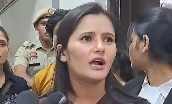 Anjali Raghav Takes Action Against Obscene Videos with Haryana Women's Commission
