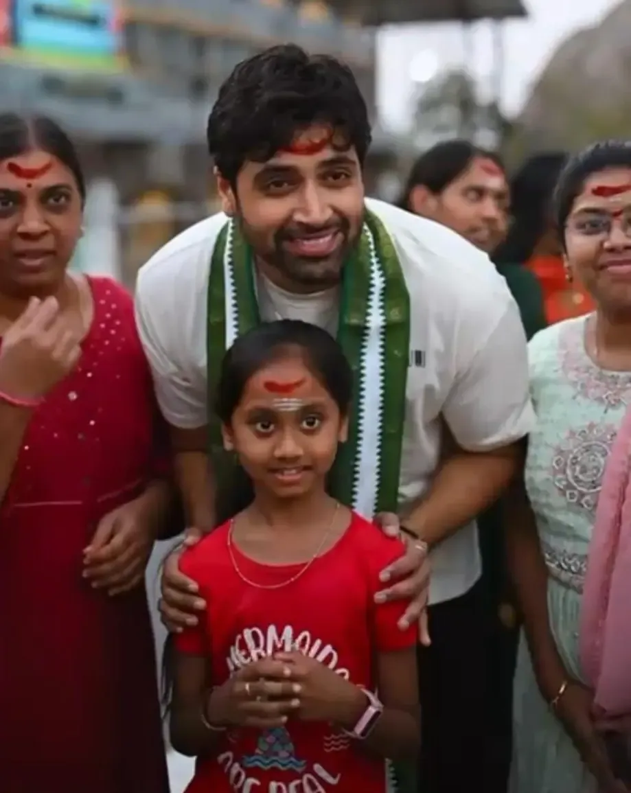 Adivi Sesh Visits Bhadrakali Temple for Dacoit Blessings