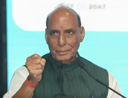 एयरो इंजन, इलेक्ट्रॉनिक व अन्य युद्धक उपकरणों पर रक्षा मंत्रालय ने खर्च किए 92,211.44 करोड़