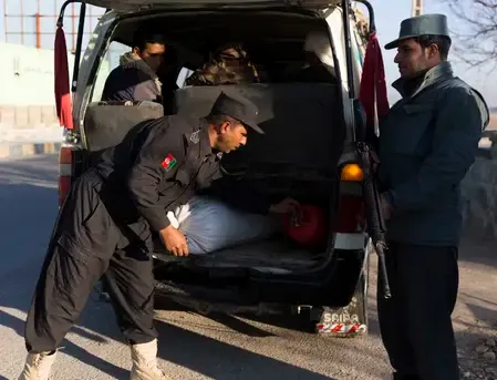 Have Afghan police seized 130 kg of illegal drugs?
