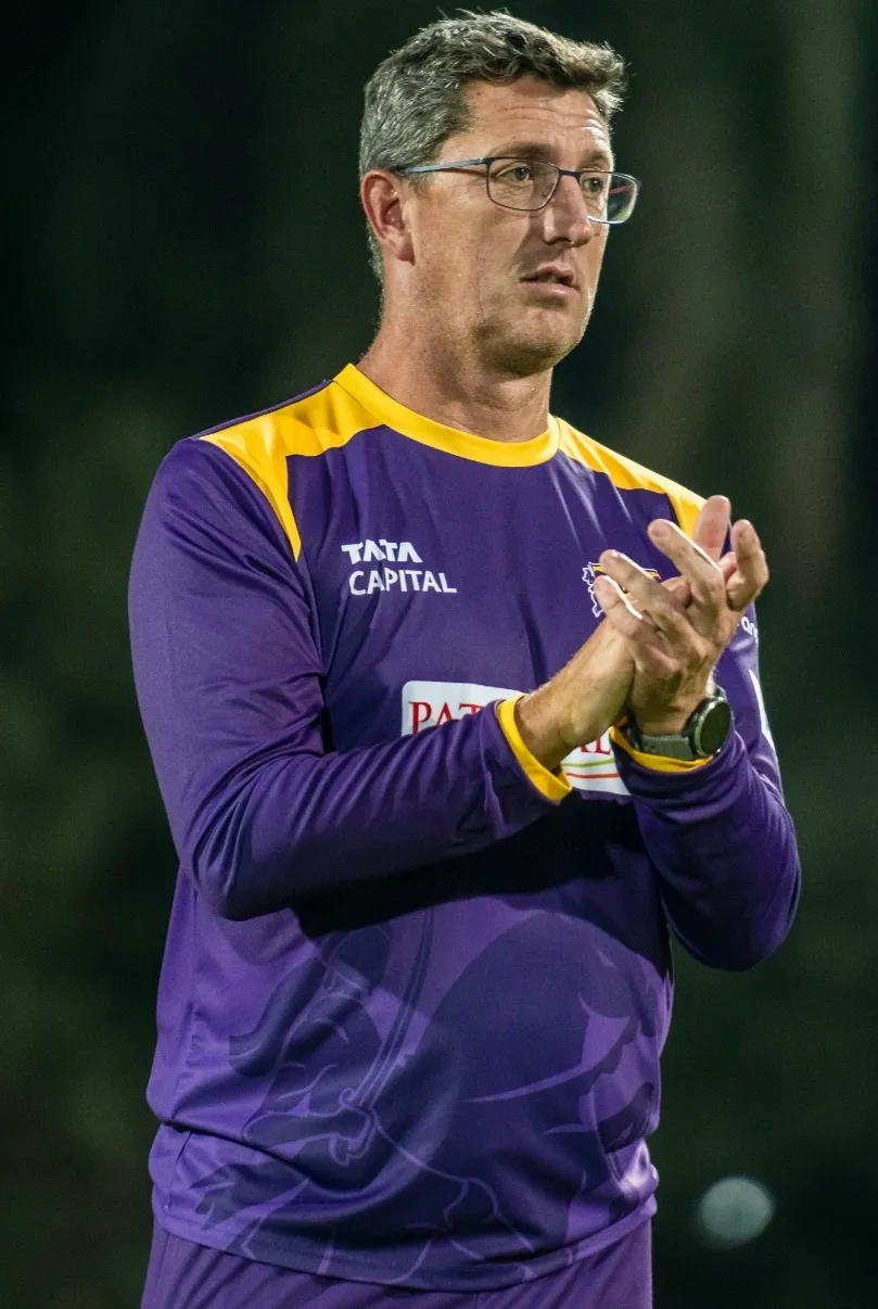 What Led Jon Lewis to Depart from UP Warriorz as Head Coach?