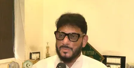 सेजल पवार विवाद पर वारिस पठान का बड़ा बयान: 'मुस्लिम नाम होता तो मीडिया ट्रायल हो जाता'