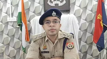 आगरा में हॉरर किलिंग, कोर्ट मैरिज से नाराज पिता ने पुत्री की गला घोंटकर की हत्या