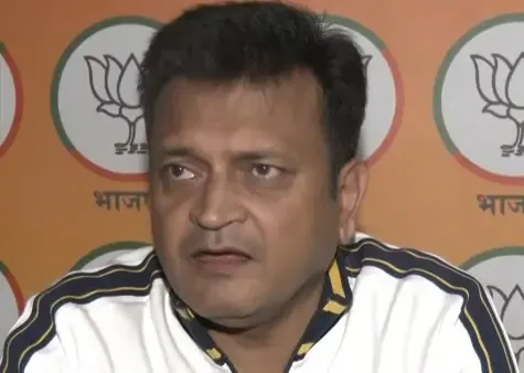 क्या राहुल गांधी अपने पास सक्षम लोगों को सहन नहीं कर सकते? : अजय आलोक