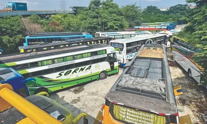 Will the TN government resolve the bus strike issue?