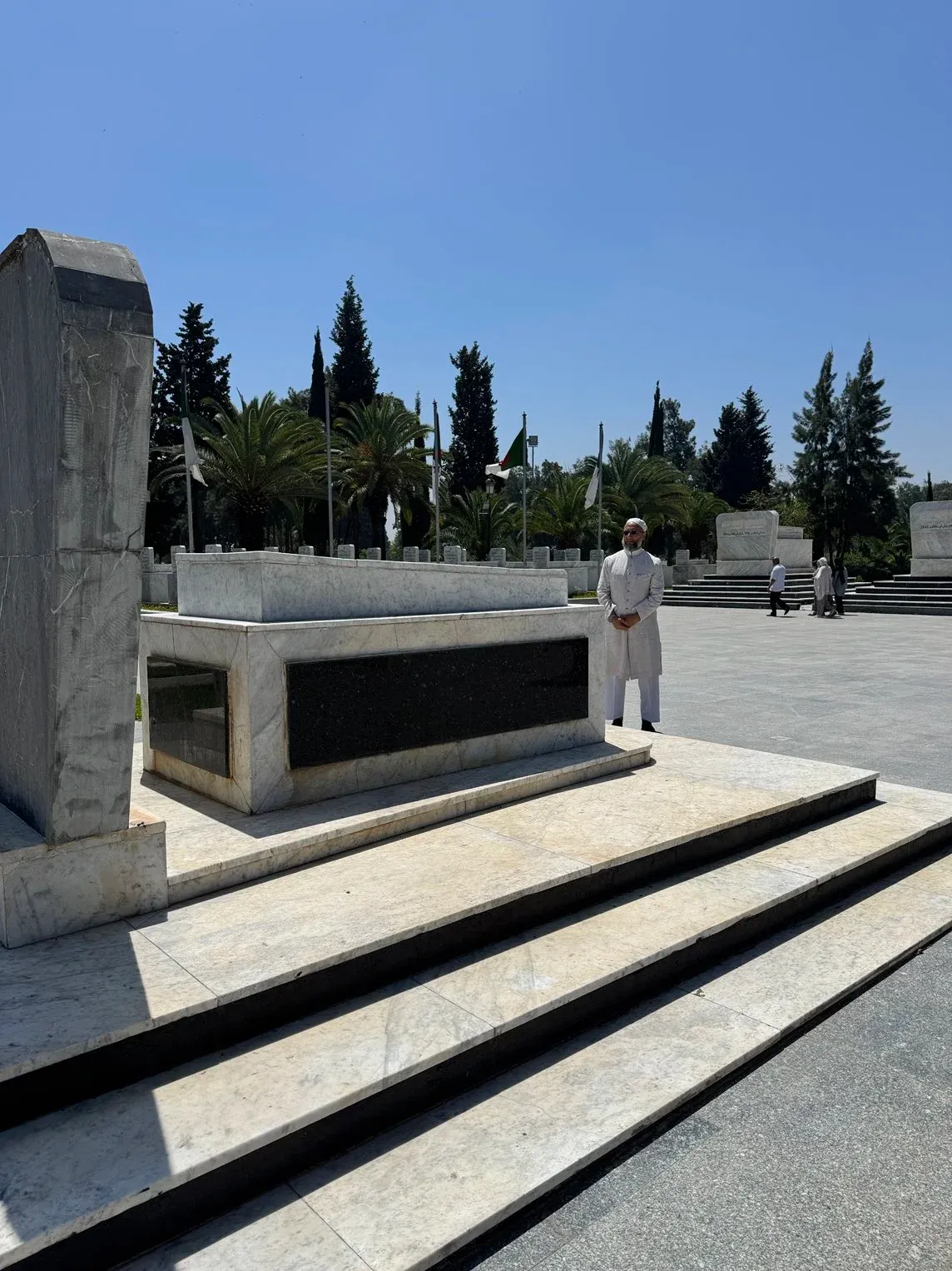 Did AIMIM Chief Owaisi Honor Algerian Freedom Fighter Amir Abdul Qadir?