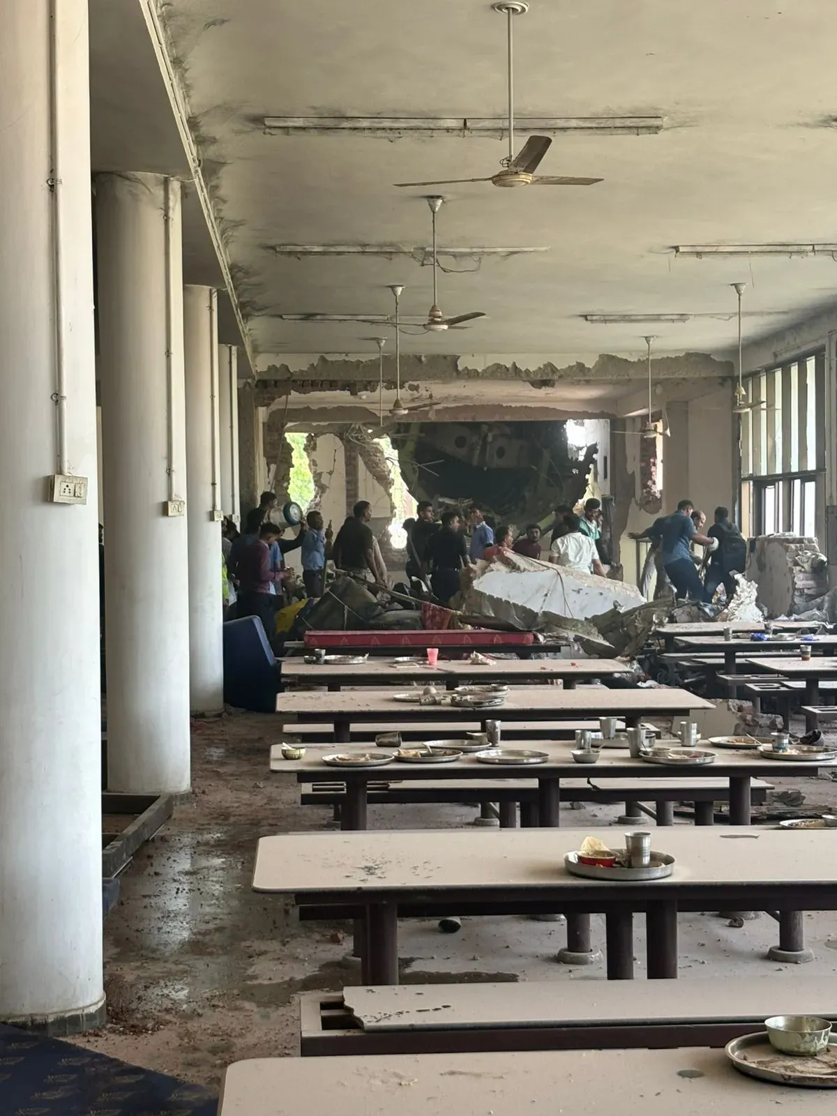 What Happened When an Air India Plane Crashed into a Hostel for Intern Doctors?