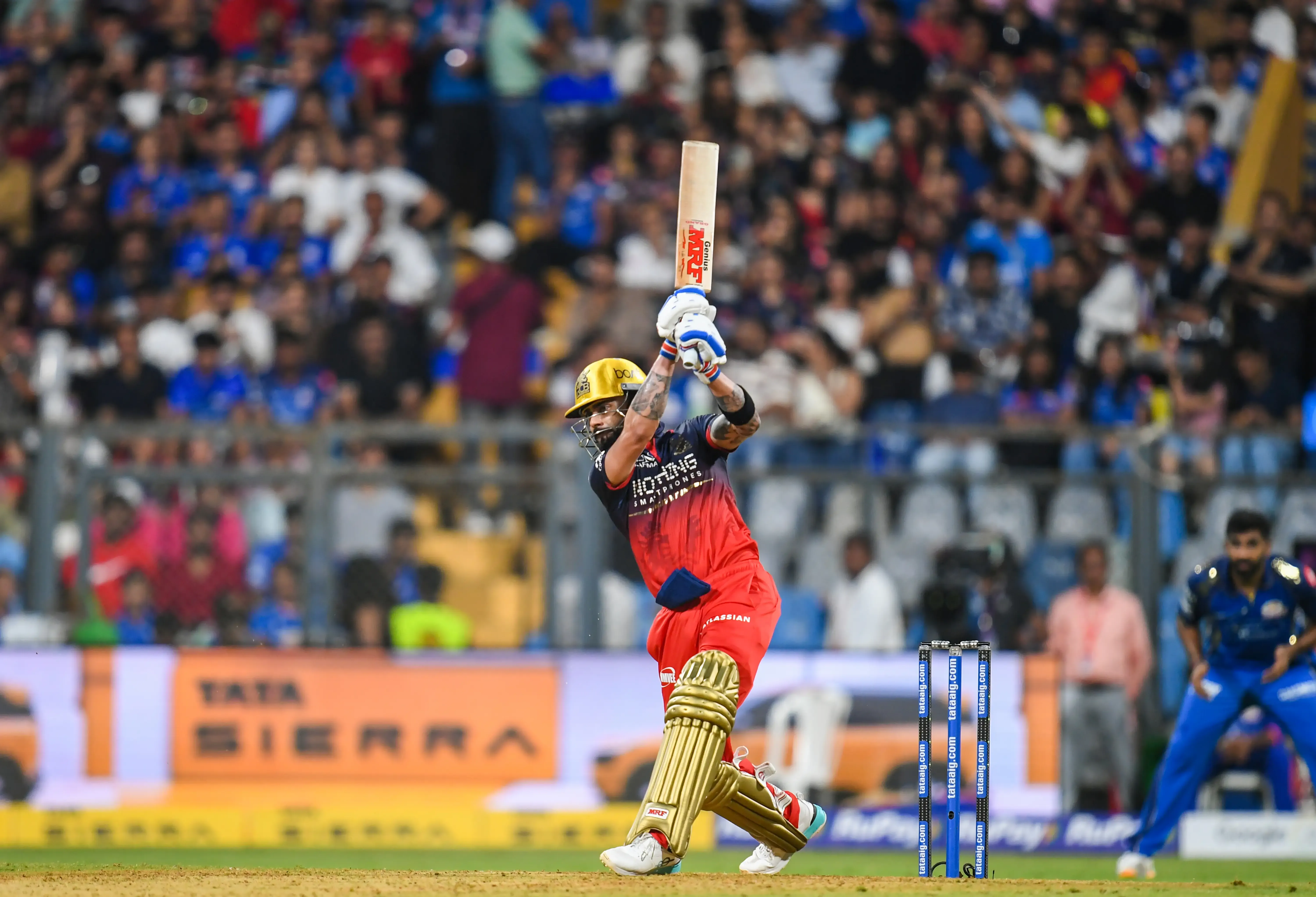 आकाश चोपड़ा ने कोहली-रोहित की बल्लेबाजी को बताया फरारी चलाने जैसा