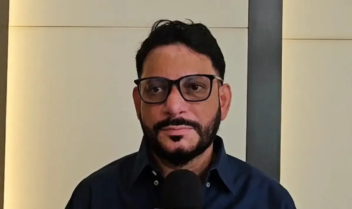 क्या अजित पवार लोगों को धमका रहे हैं? चुनाव आयोग कार्रवाई करे: वारिस पठान