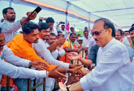 अजित पवार : सत्ता की धुरी बनकर उभरे 'दादा', महाराष्ट्र की सियासत में भी बेहद खास नाम