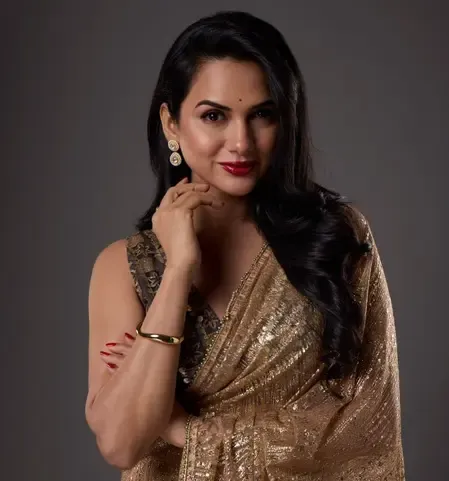 Is Akanksha Chamola Really Picky About Her Work?