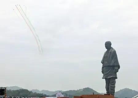 अखंड भारत के निर्माता : फौलादी इरादे, लोहे सा जिगर और 565 रियासतों को जोड़ने वाले राष्ट्रनेता