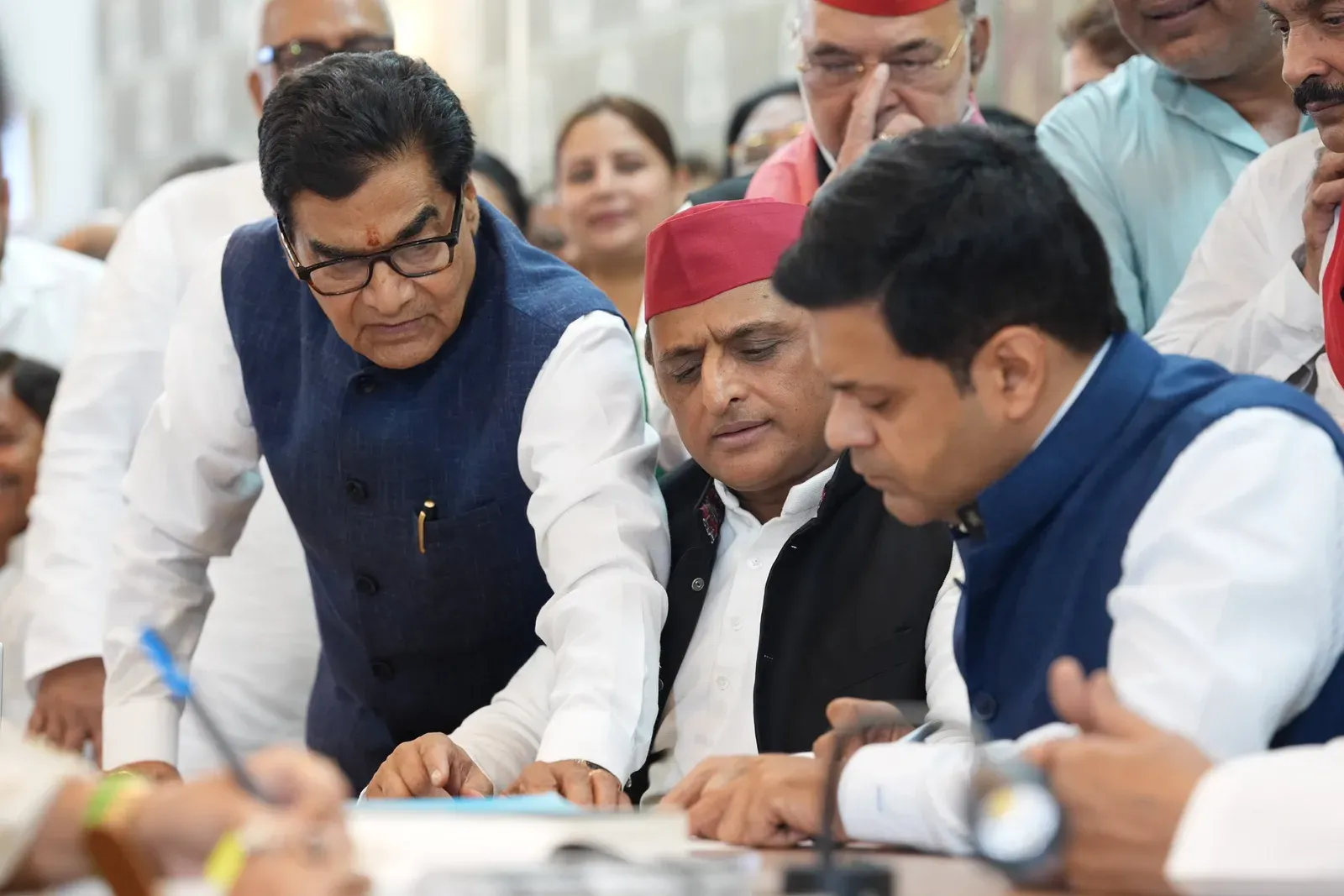Akhilesh backs SP's Rajya Sabha duo of experience and youth