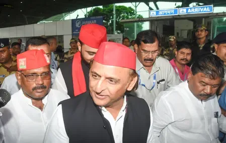 Why Did Akhilesh Yadav Expel MLA Pooja Pal for Praising Yogi Adityanath?