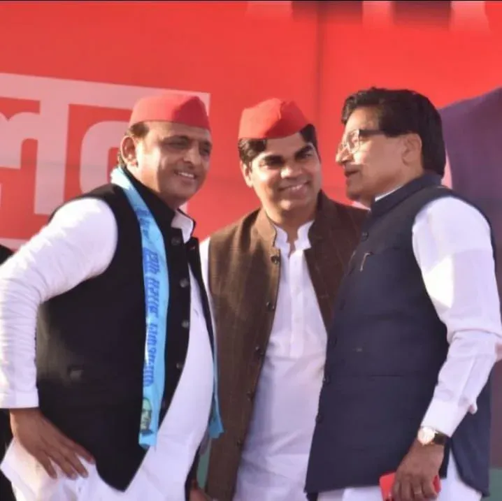 अखिलेश यादव के 53वें जन्मदिन पर राम गोपाल का दावा: '2027 में अत्याचारी सरकार का होगा अंत'
