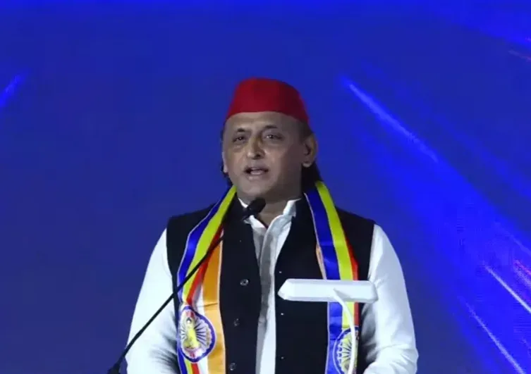 राम मंदिर चढ़ावा विवाद पर अखिलेश यादव बोले — एसआईटी जांच सनातन के लिए दुर्भाग्यपूर्ण