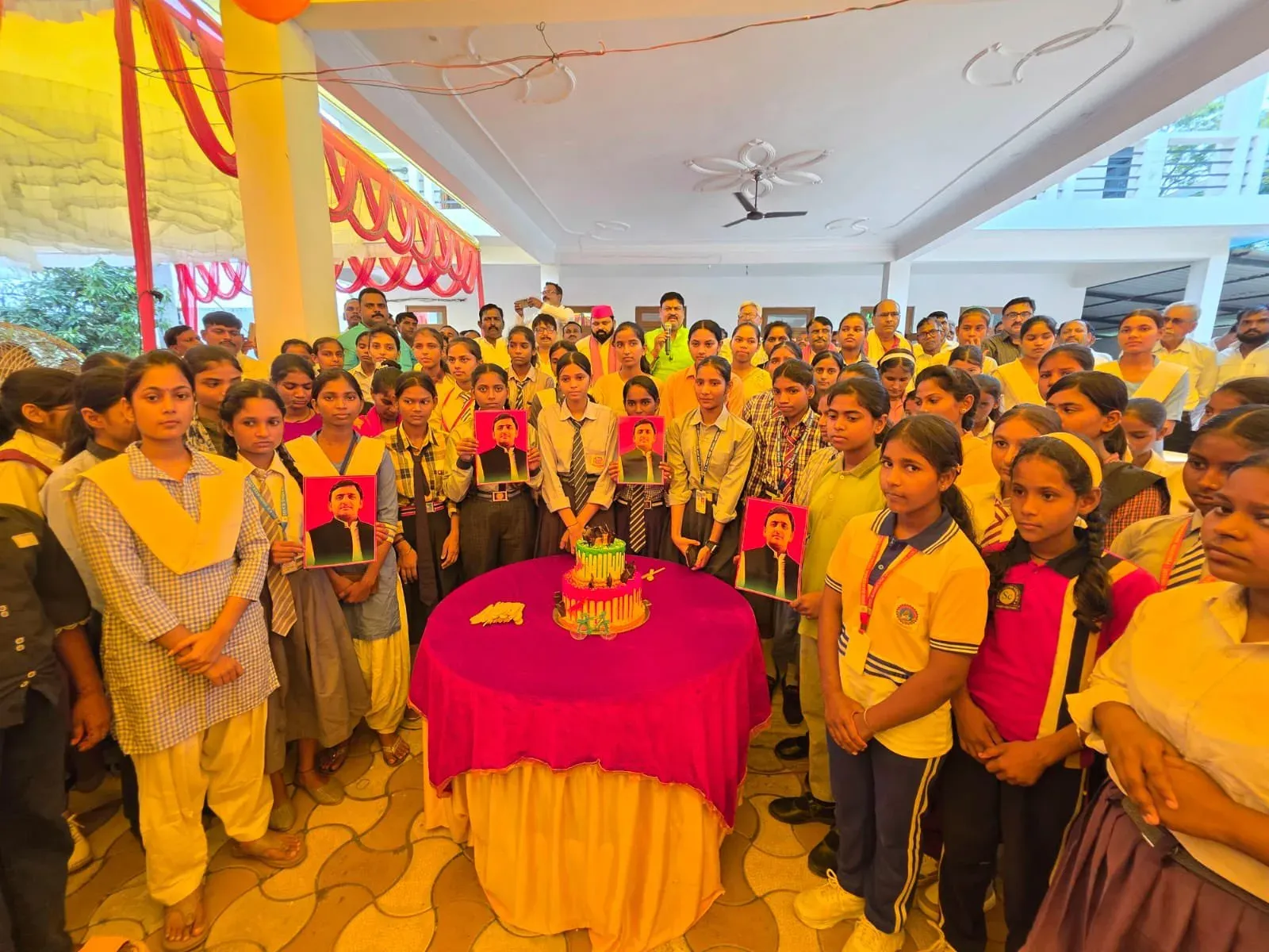 Akhilesh Yadav shares images in latest SP outreach post